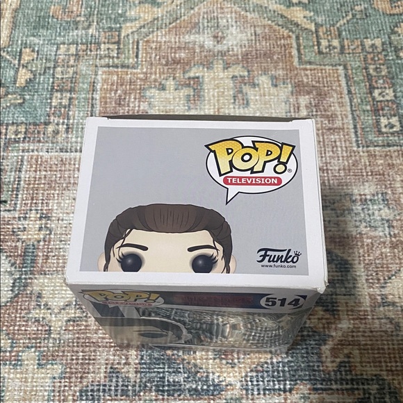 Stranger Things Season 2 Nancy Wheeler #514 Funko Pop - Picture 2 of 6